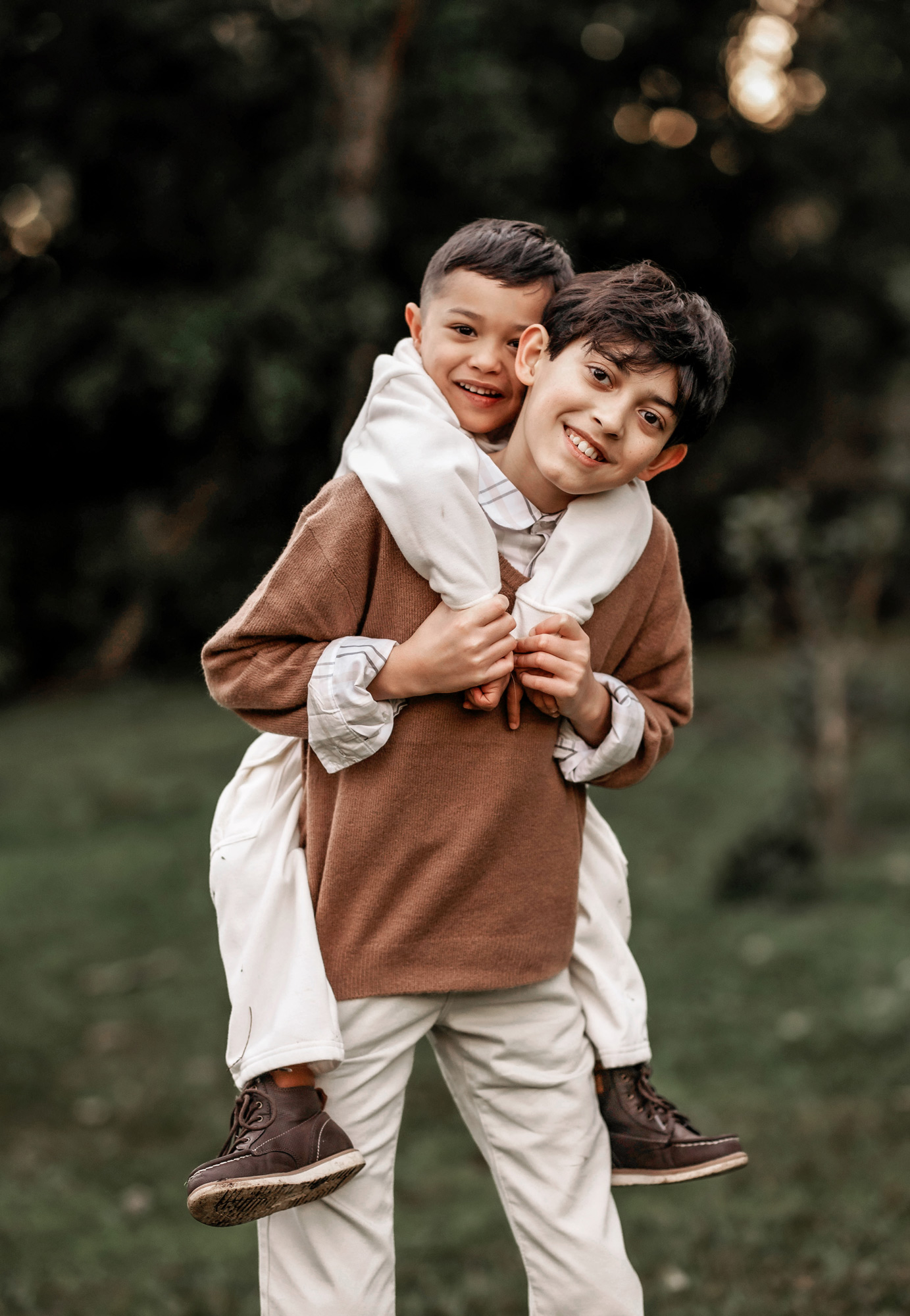 siblings during family photoshoot in Winter Park FL