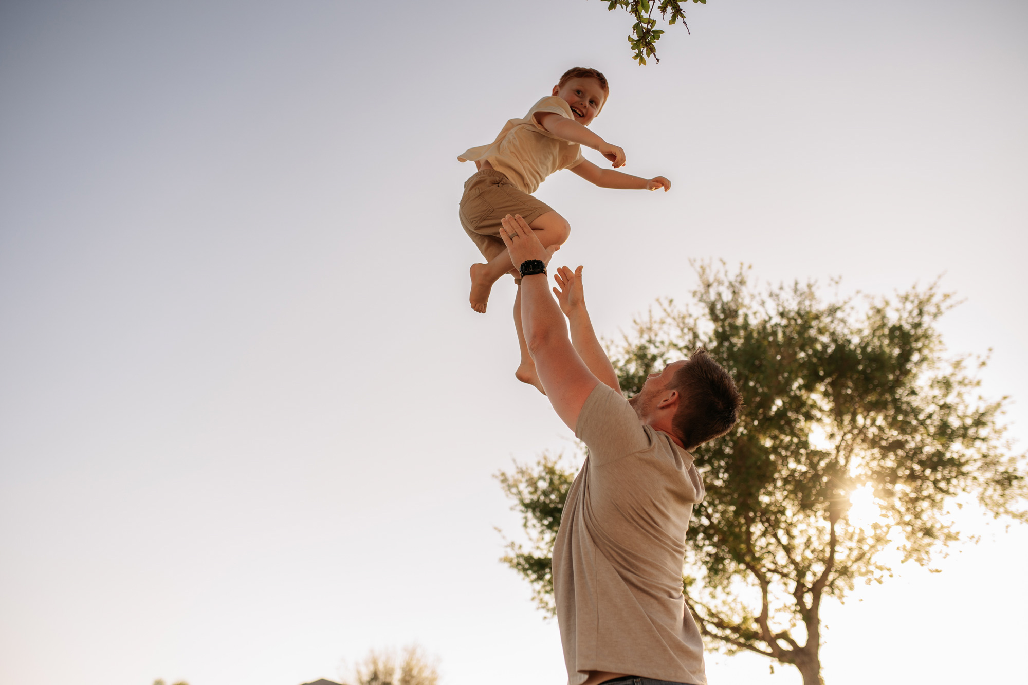Warm outdoor family portrait session in Winter Park, Florida