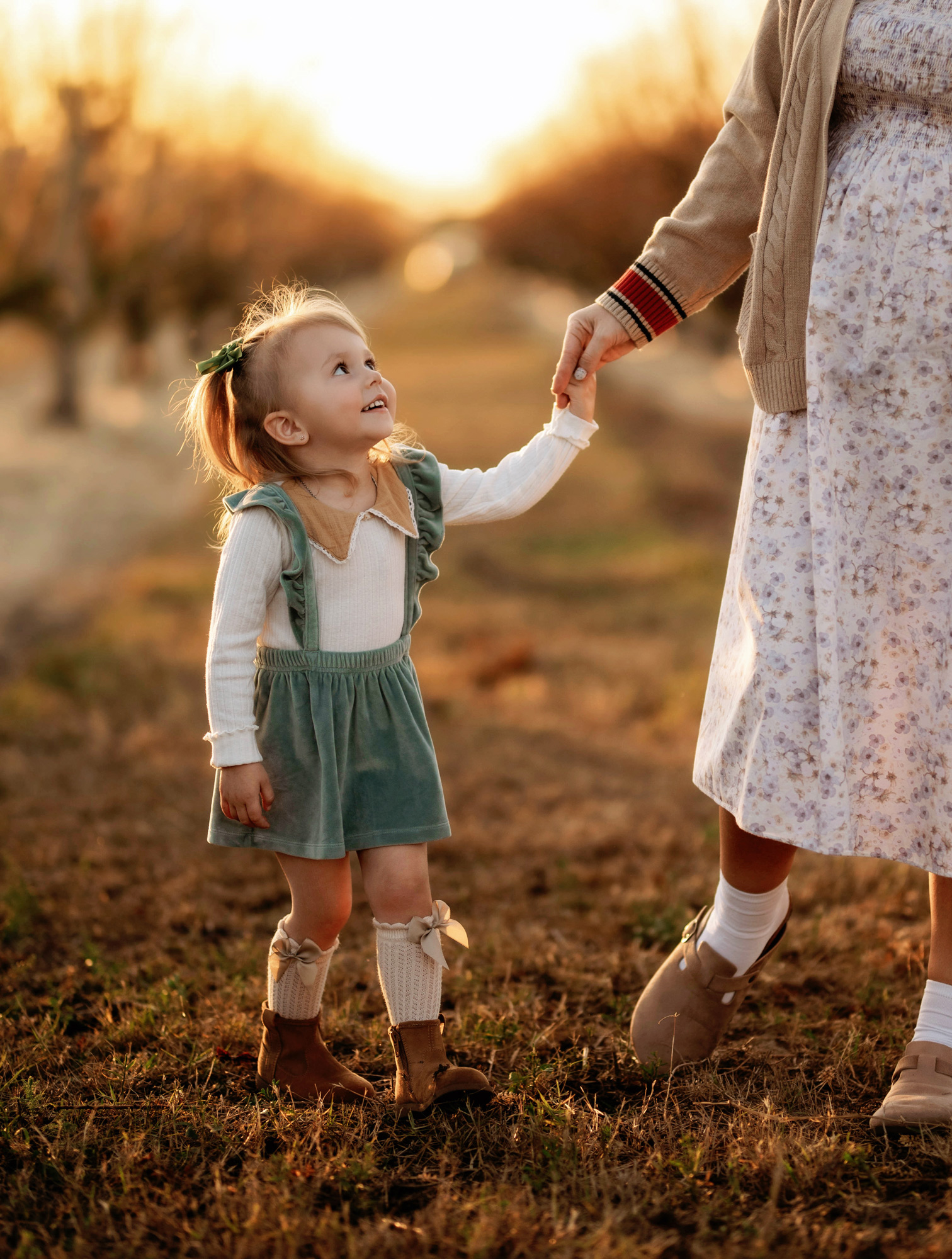 Mother and child portrait during an outdoor family photography session in Orlando, Florida