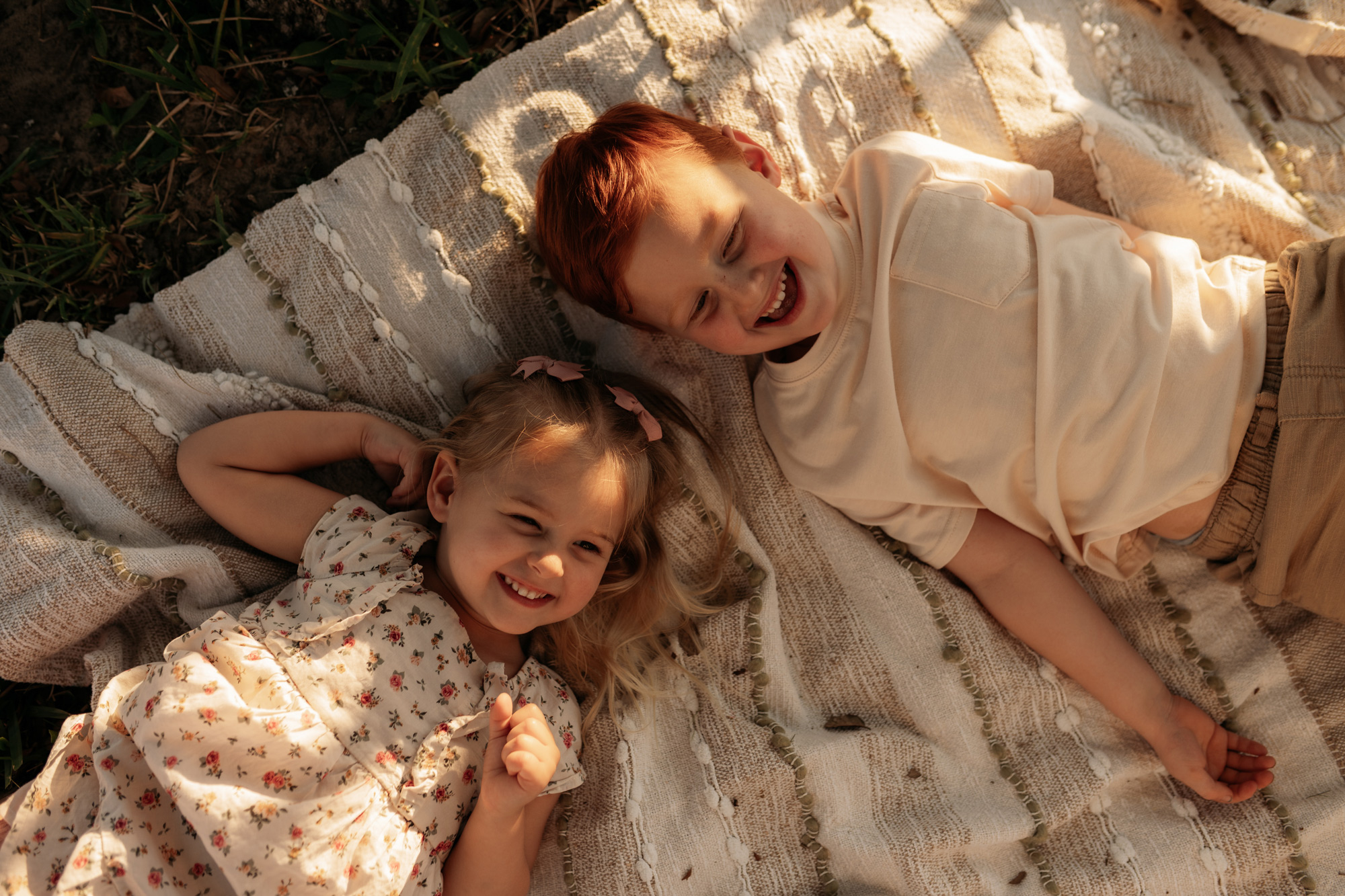 Family photoshoot at sunset in Orlando, Florida